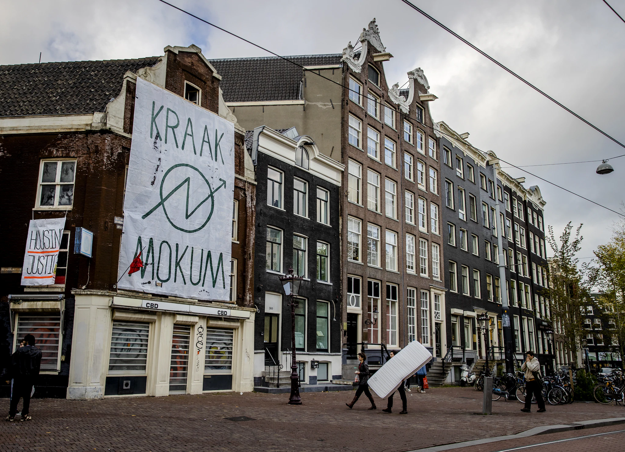 squat amsterdam