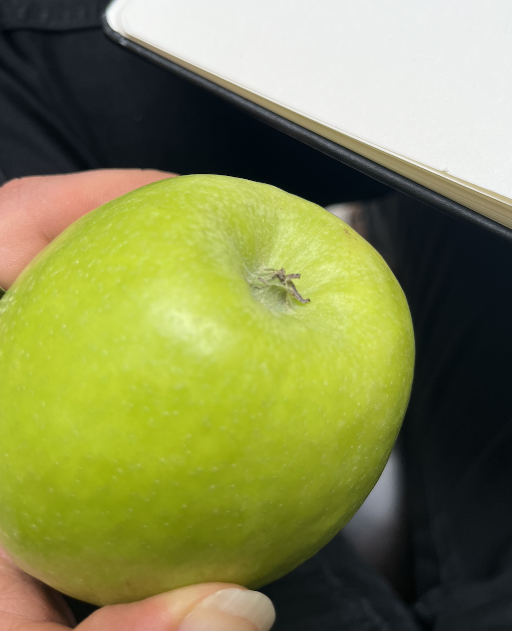 apple